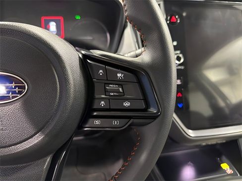 Certified 2025 Subaru Crosstrek 2.5i Limited w/ Popular Package #4A image 17