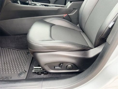 New 2026 Jeep Compass Latitude image 14