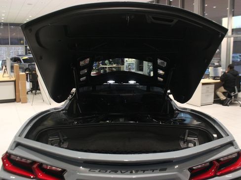 Used 2025 Chevrolet Corvette Stingray Coupe w/ Battery Protection Package image 13