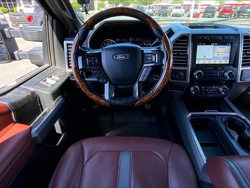 Used 2019 Ford F350 Platinum w/ Platinum Ultimate Package AWD/4WD image 6