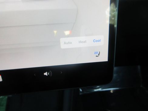 Used 2024 Tesla Model 3 RWD image 28