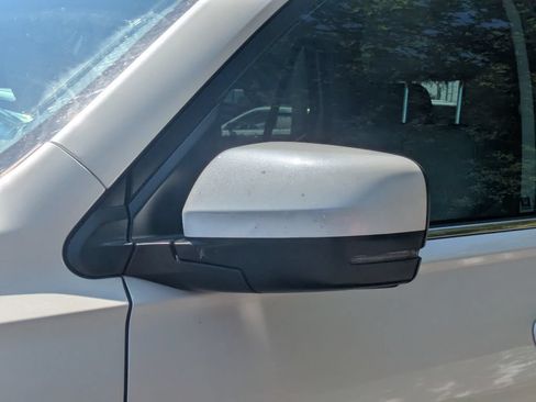 Used 2025 Honda Pilot EX-L image 16