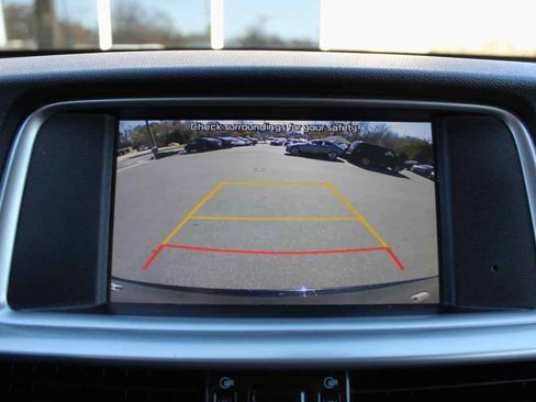 Used 2019 Kia Optima LX image 19