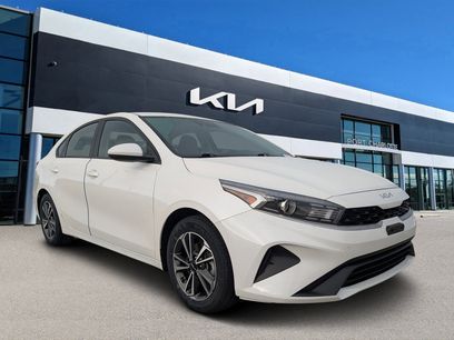 Certified 2023 Kia Forte LXS