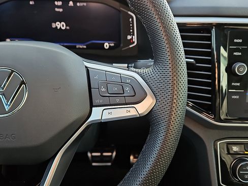 Certified 2023 Volkswagen Atlas Cross Sport SEL R-Line image 18