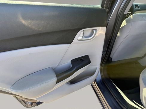 Used 2015 Honda Civic LX image 33