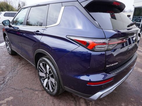 New 2026 Mitsubishi Outlander SE FWD image 7