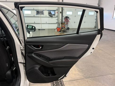 Used 2021 Subaru Impreza 2.0i Sport w/ Popular Package #3 image 34