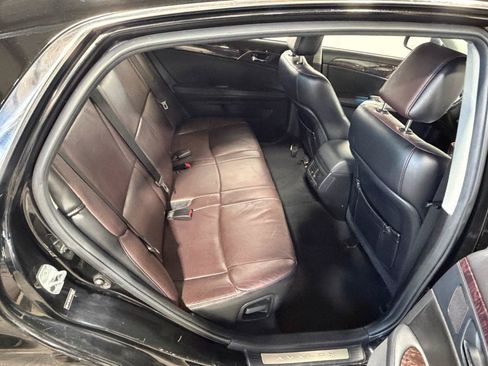 Used 2011 Toyota Avalon Limited FWD image 15