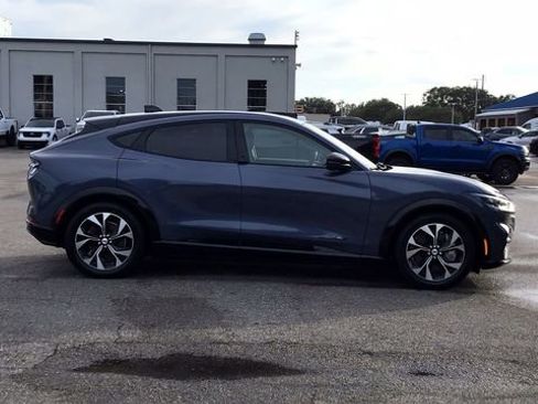 Certified 2021 Ford Mustang Mach-E Premium image 4