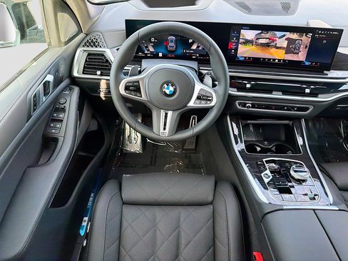New 2026 BMW X5 M60i AWD/4WD image 16