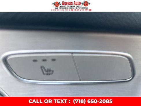 Used 2019 Mercedes-Benz GLC 300 GLC 300 4MATIC SUV w/ Premium Package image 50