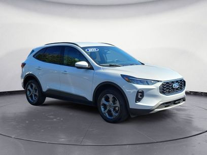 Used 2025 Ford Escape ST-Line Select
