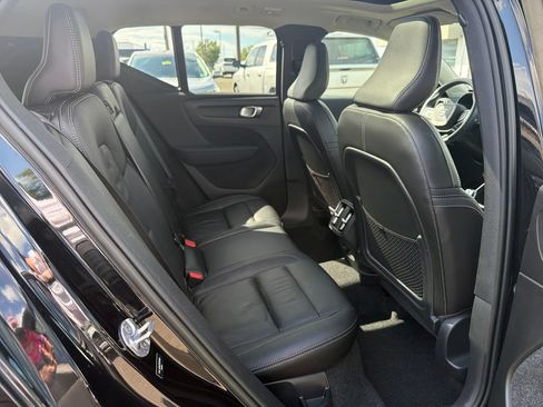 Used 2023 Volvo XC40 B5 Plus w/ Driver Assist Package AWD/4WD image 17