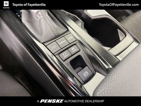 Certified 2025 Toyota Camry LE image 27