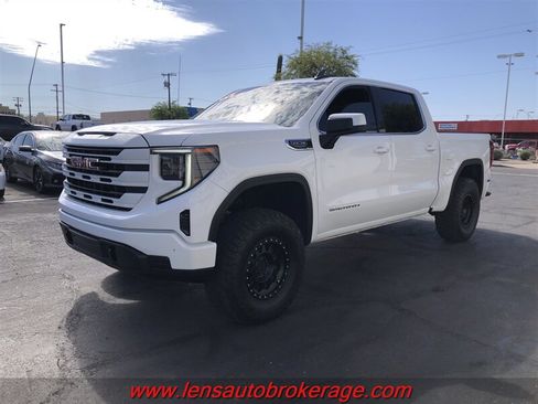 Used 2022 GMC Sierra 1500 SLE AWD/4WD image 8
