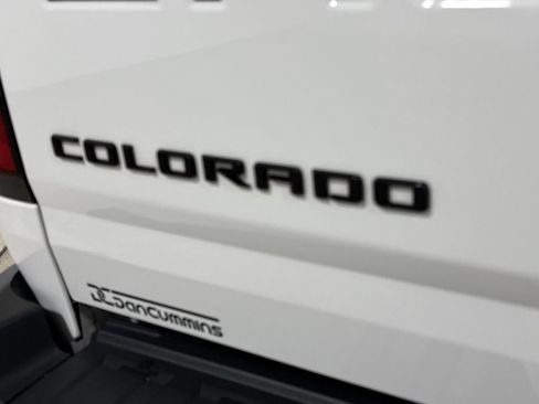 Used 2022 Chevrolet Colorado ZR2 w/ ZR2 Dusk Special Edition AWD/4WD image 26