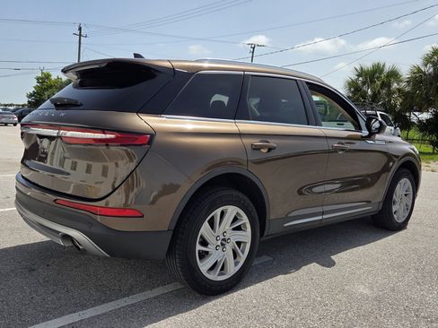 Used 2022 Lincoln Corsair FWD image 5