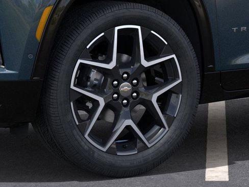 New 2026 Chevrolet Traverse High Country w/ LPO, Floor Liner Package image 9