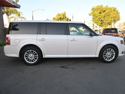 Used 2013 Ford Flex SEL image 13