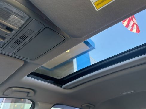 Used 2019 Honda CR-V EX image 27