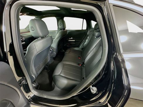 Certified 2023 Mercedes-Benz GLA 250 4MATIC image 30