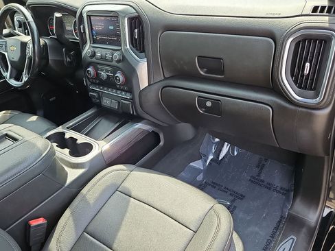 Used 2022 Chevrolet Silverado 2500 LTZ w/ LTZ Premium Package AWD/4WD image 35