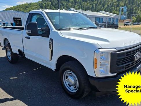 Used 2023 Ford F250 XL w/ XL Driver Assist Package image 3