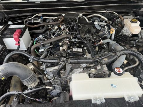 Used 2024 Toyota Tacoma SR5 image 33