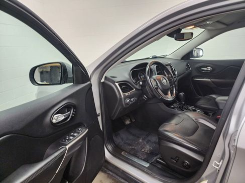 Used 2020 Jeep Cherokee Limited w/ Advanced Safety Group image 11