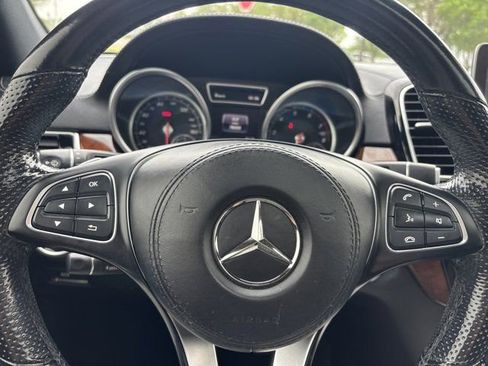 Used 2019 Mercedes-Benz GLS 450 4MATIC image 29