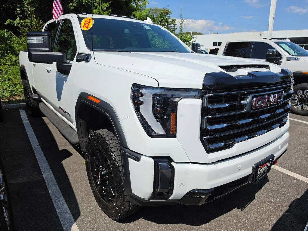 Used 2024 GMC Sierra 2500 AT4 w/ AT4 Preferred Package AWD/4WD image 27