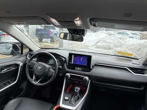 Used 2024 Toyota RAV4 Adventure image 28