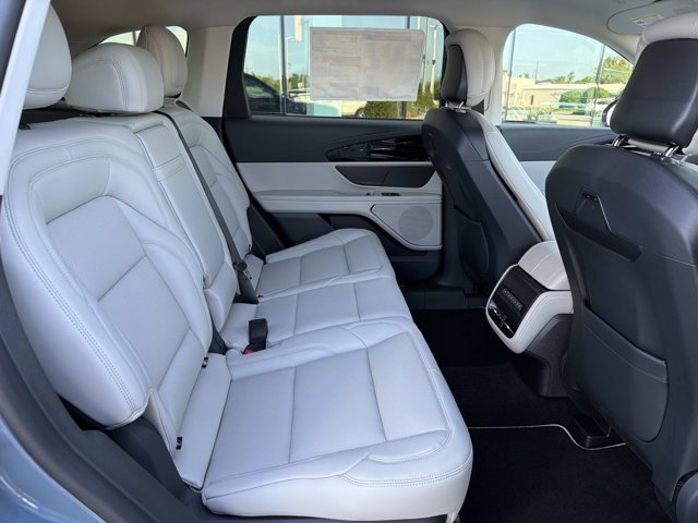 New 2026 Lincoln Nautilus Premier w/ Jet Appearance Package AWD/4WD image 22