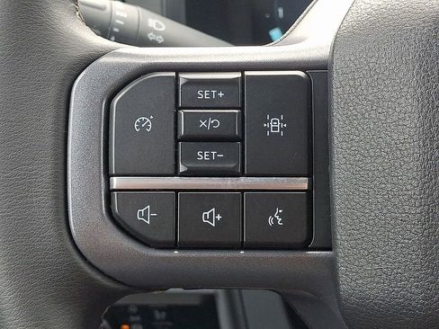 Used 2025 Ford F150 XLT w/ Equipment Group 301A Standard AWD/4WD image 18