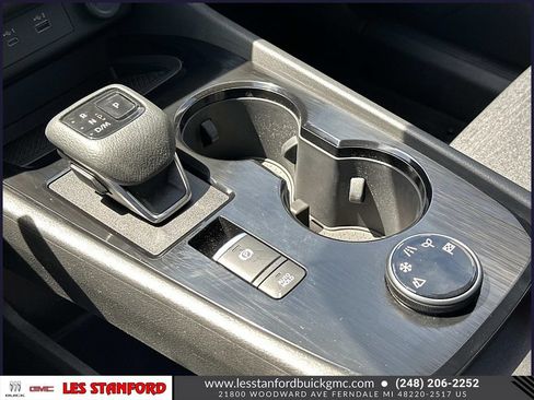 Used 2023 Nissan Rogue SV AWD/4WD image 32