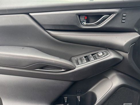 Certified 2025 Subaru Ascent Bronze Edition w/ Popular Package #2 image 10