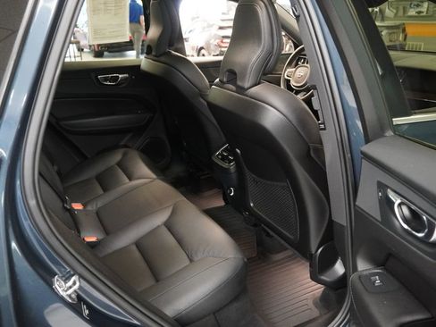 Used 2020 Volvo XC60 T5 Inscription w/ Protection Package AWD/4WD image 22