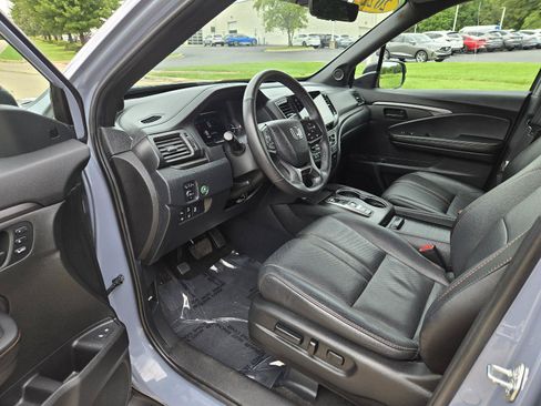 Used 2022 Honda Passport TrailSport image 12