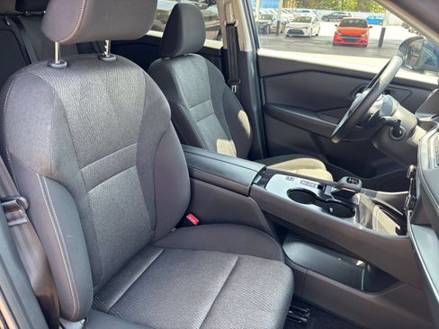 Used 2026 Nissan Rogue SV FWD image 37
