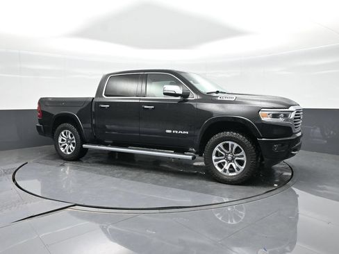 Used 2022 RAM 1500 Limited w/ Body Color Bumper Group AWD/4WD image 12