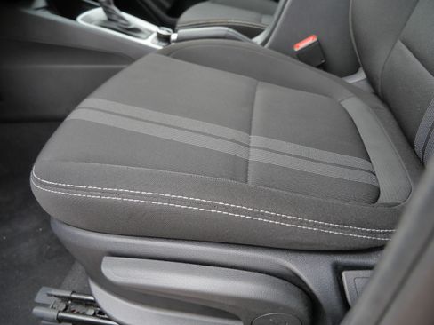 Used 2025 Hyundai Venue SEL FWD image 20