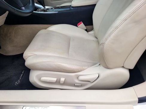Used 2010 Lexus IS 350C RWD image 15