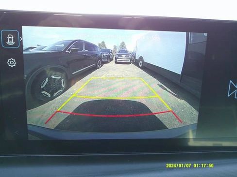 Used 2025 Hyundai Tucson SEL image 11