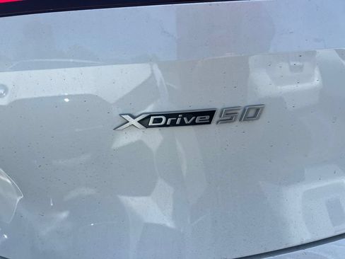 Used 2024 BMW iX xDrive50 w/ Sport Package AWD/4WD image 6