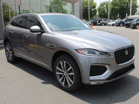 New 2026 Jaguar F-PACE R-Dynamic S image 9