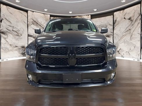 Used 2017 RAM 1500 Express w/ Black Ram 1500 Express Group AWD/4WD image 11