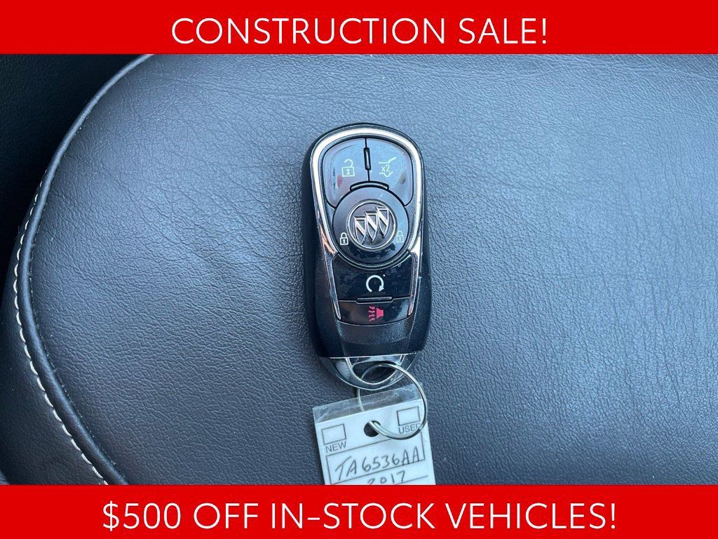 Used 2017 Buick Envision Essence FWD image 24