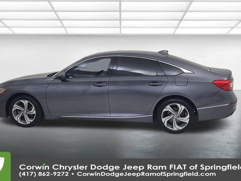 Used 2018 Honda Accord EX image 9