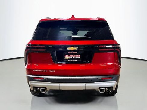New 2026 Chevrolet Traverse LT w/ Sun and Wheel Package AWD/4WD image 9